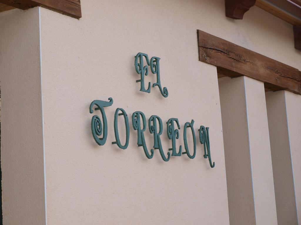בית הארחה Fresneda de la Sierra 	Alojamiento Turistico "El Torreon" מראה חיצוני תמונה