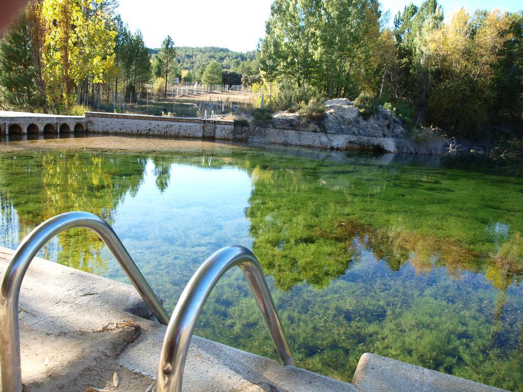 בית הארחה Fresneda de la Sierra 	Alojamiento Turistico "El Torreon" מראה חיצוני תמונה