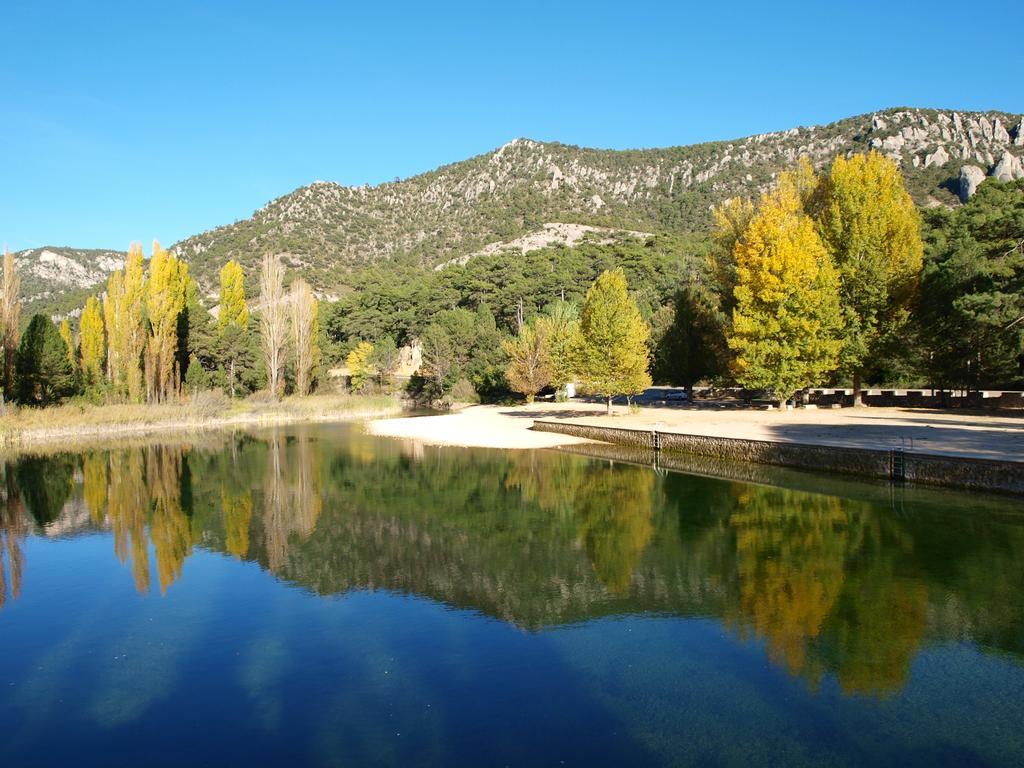 בית הארחה Fresneda de la Sierra 	Alojamiento Turistico "El Torreon" מראה חיצוני תמונה